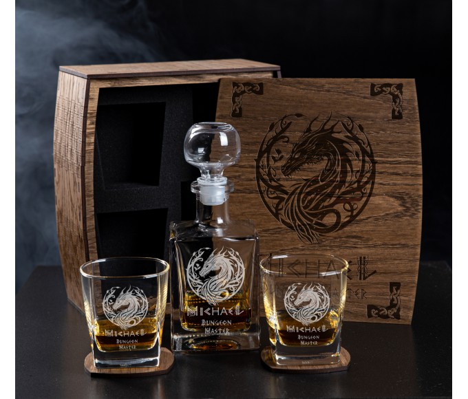 gift for men Personalized whiskey gift set,gifts for dad,Whiskey decanter,Game master, Dragon, geek culture, fantasy
