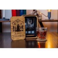 Personalized whiskey gift set in wood box    