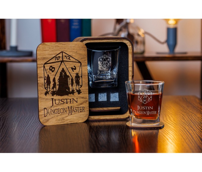 Game master personalized whiskey gift set in wood box 