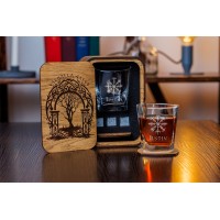 Personalized whiskey gift set in wood box    