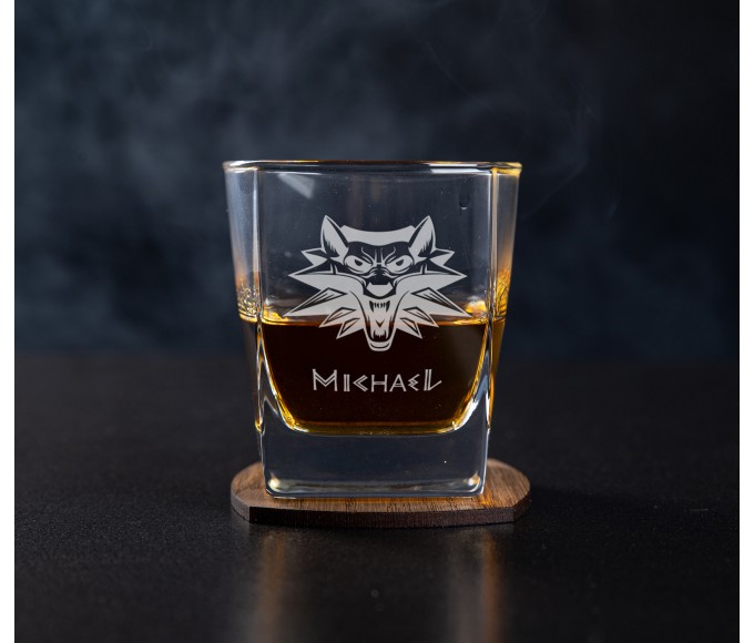 Personalized Whiskey Gift Set Hero from the game
