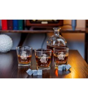  Personalized whiskey gift set in wood box  