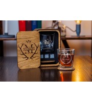  Personalized whiskey gift set in wood box  
