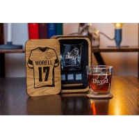  Personalized whiskey gift set in wood box  