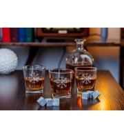  Personalized whiskey gift set in wood box  