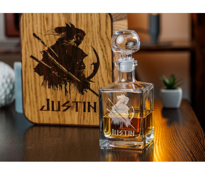 Personalized decanter gift set