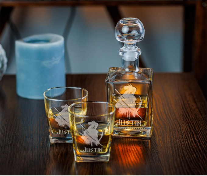 Personalized decanter gift set