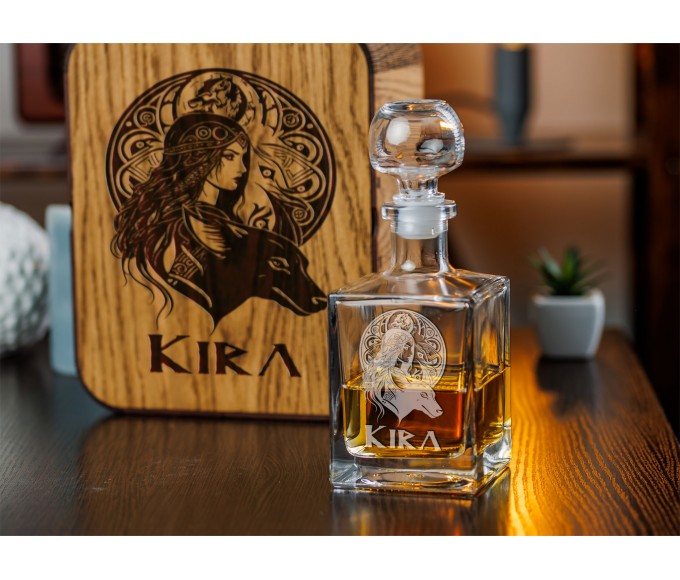 Personalized decanter gift set